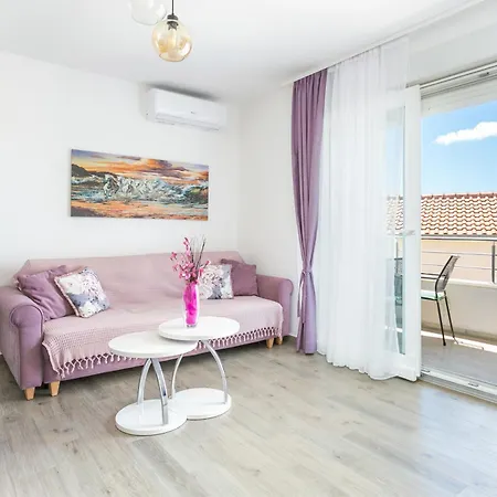 With A Parking Space Seget Donji, Trogir - 23273 Appartamento