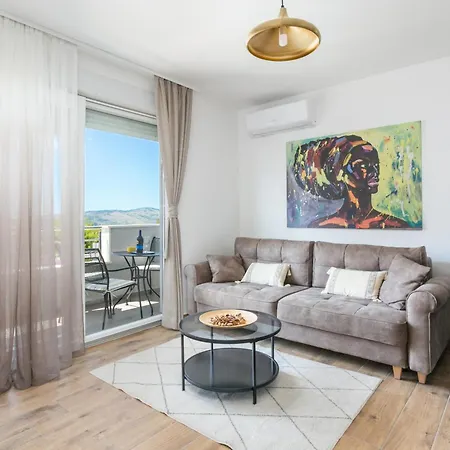 With A Parking Space Seget Donji, Trogir - 23273 Appartamento *