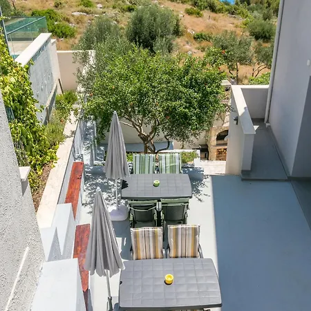 With Parking Space Seget Donji, Trogir - 23273 Donji Seget