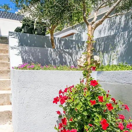 With Parking Space Seget Donji, Trogir - 23273 *